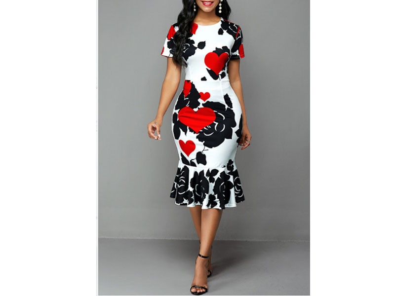 Women's Rose and Heart Print Round Neck Dress