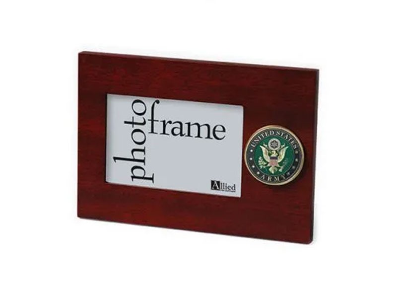 6 ½” X 9 ½” Mahogany U.S. Army Medallion Picture Frame