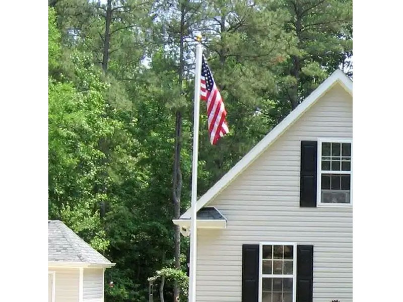20’ American Made Fiberglass Flagpole