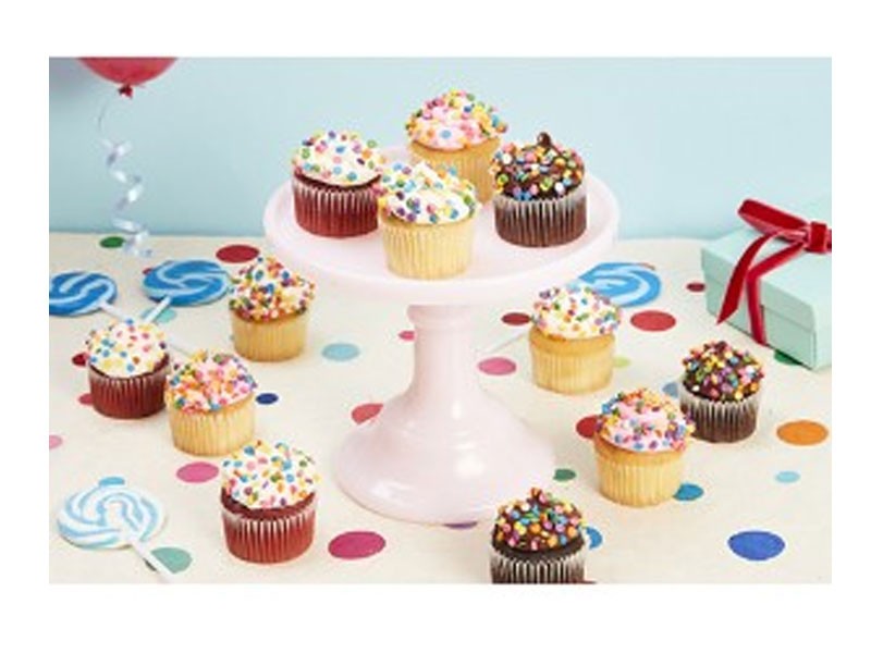 Birthday Gourmet Mini Cupcakes