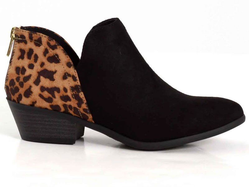 Women's Soda Shoes Mafic Ankle Booties in Black and Cheetah