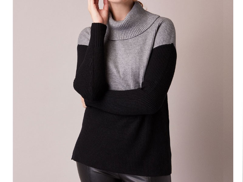 Colour Block Wide Turtleneck Sweater For Women