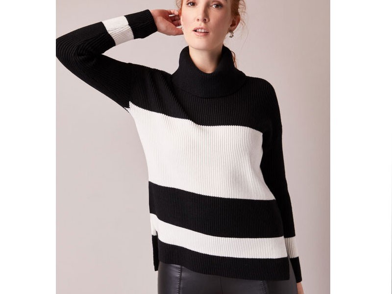 Women's Two Tone Turtleneck Sweater