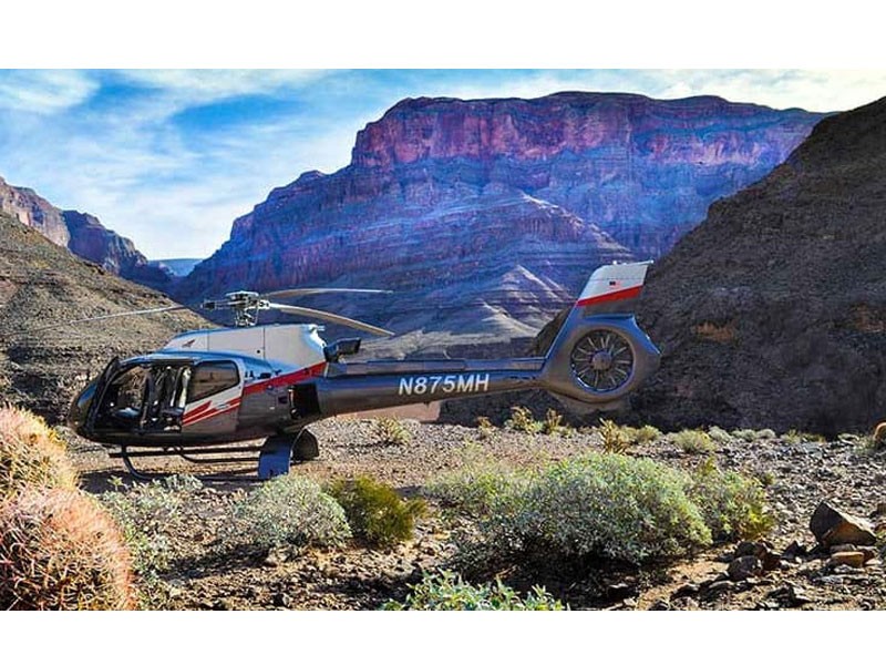 Grand Canyon Helicopter Ride with Canyon Floor Champagne Landing Tour Package