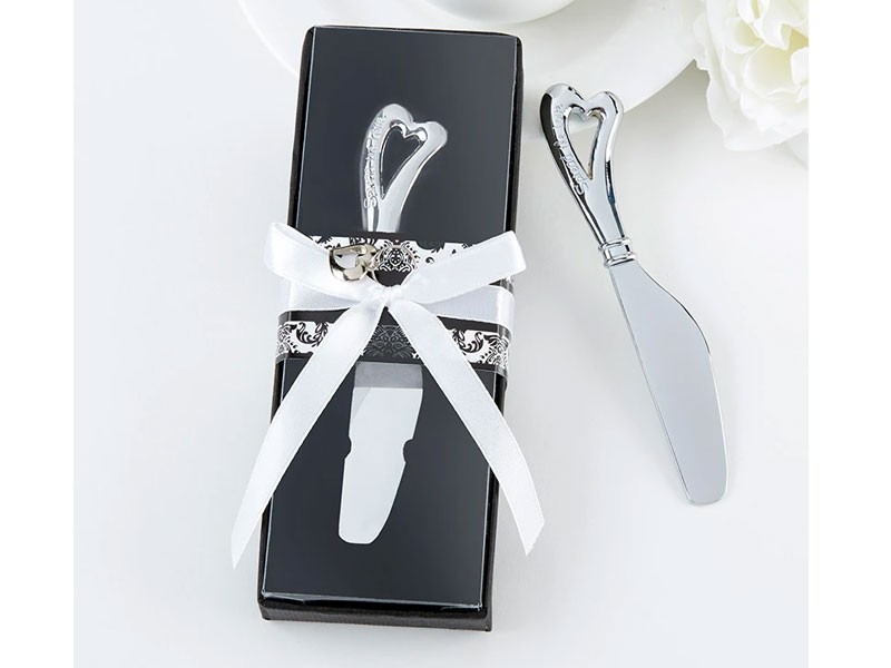 Spread the Love Chrome Spreader with Heart Shaped Handle