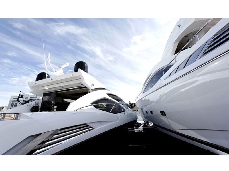 Two-Hour Boat Rental for Up to Six Valid on Weekdays