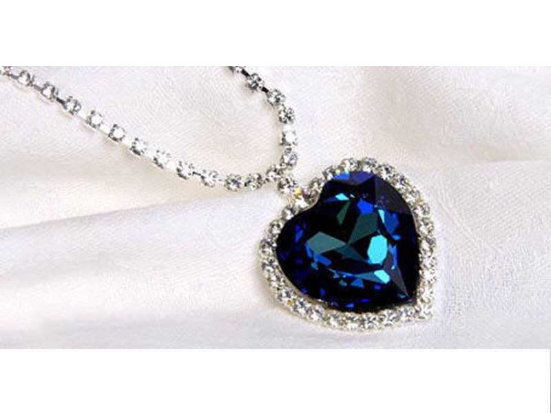 Women's Blue Heart & Crystal Titanic Necklace Large Pendant Heart Of The Ocean