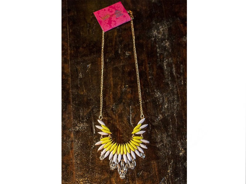 Women's Beatrice Yellow And White Necklace