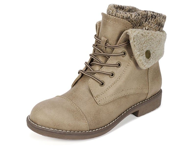 Women's Cliffs by White Mountain Duena Ankle Boots