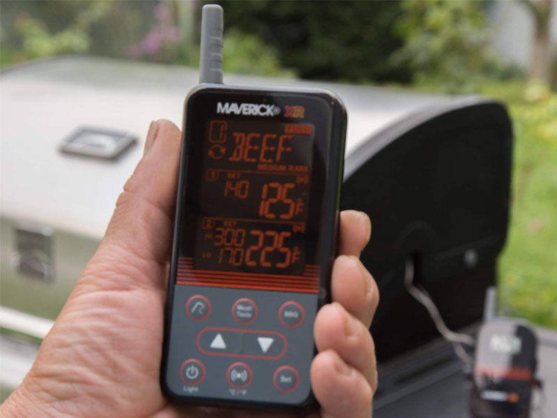Maverick Extended Range Wireless Digital BBQ & Meat Thermometer