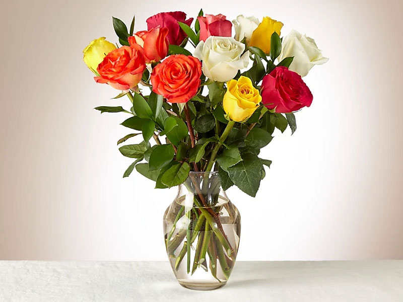 Mixed Roses with Vase