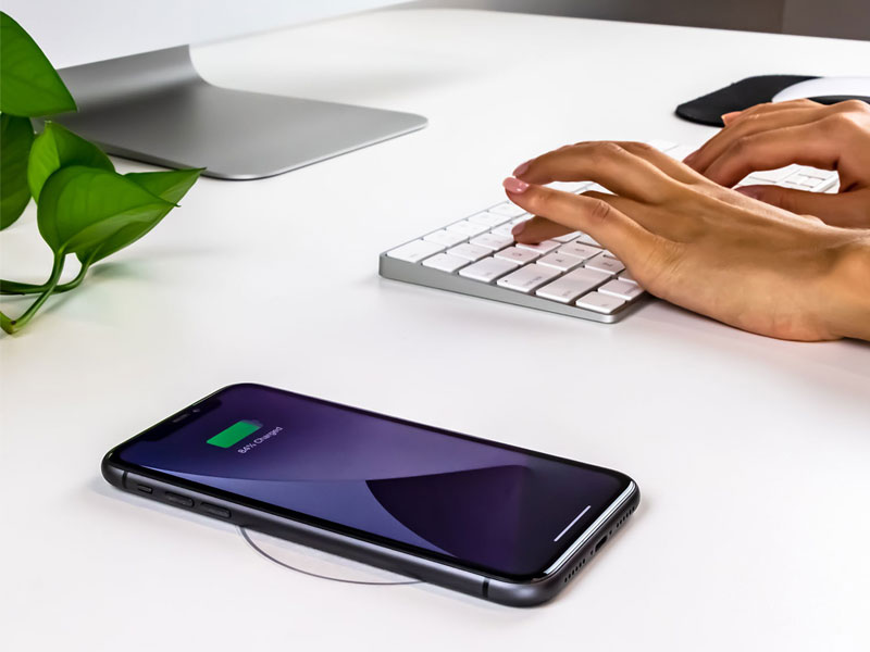 Kew Labs Invisible Fast Wireless Charger