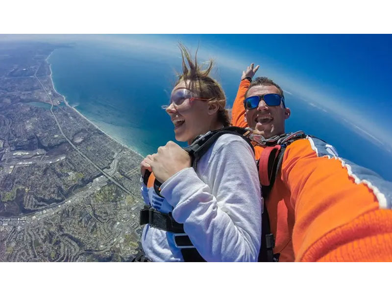Skydive Oceanside Friday Special 13,000ft Jump