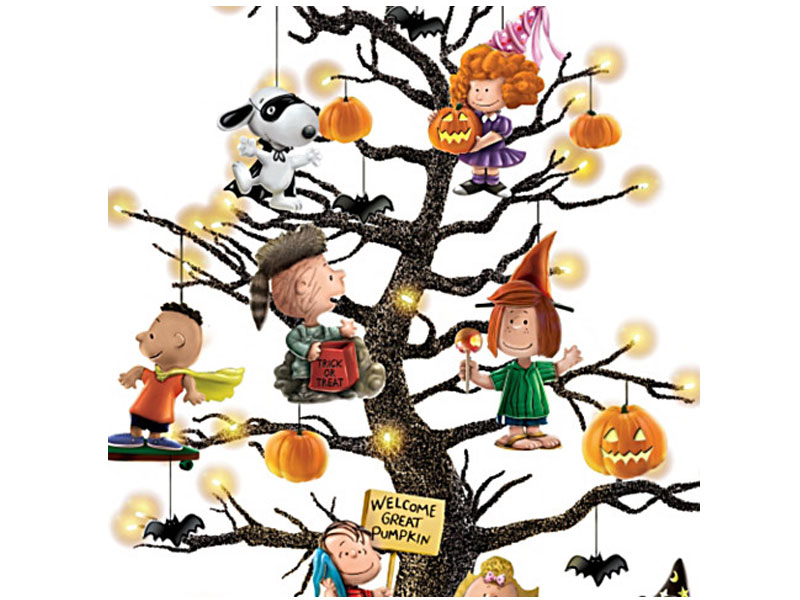 Peanuts Halloween Tabletop Tree With Over 35 Lights