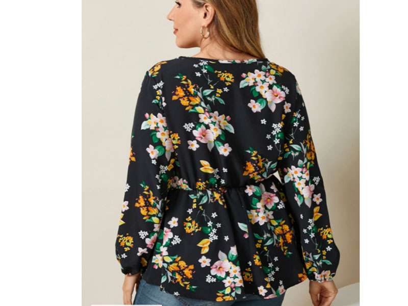 Women's Plus Size Round Neck Floral Print Pleated Design Blouse