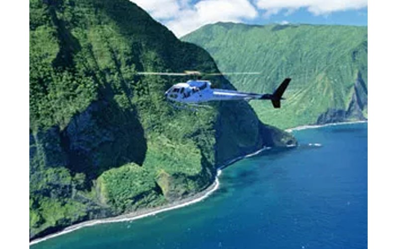 Helicopter Tour Maui, West Maui and Molokai - 45 Minutes