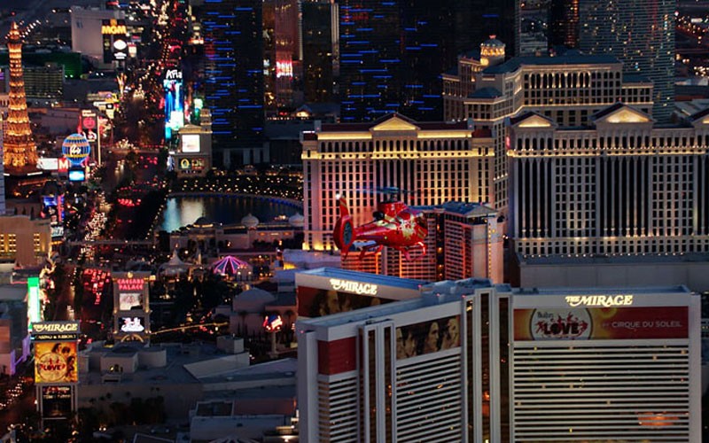 Helicopter Ride Las Vegas Strip, Night Lights Tour - 15 Minutes