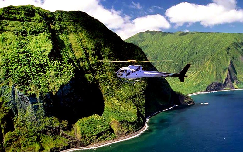 Helicopter Tour Maui, Doors Off West Maui and Molokai - 45 Minutes